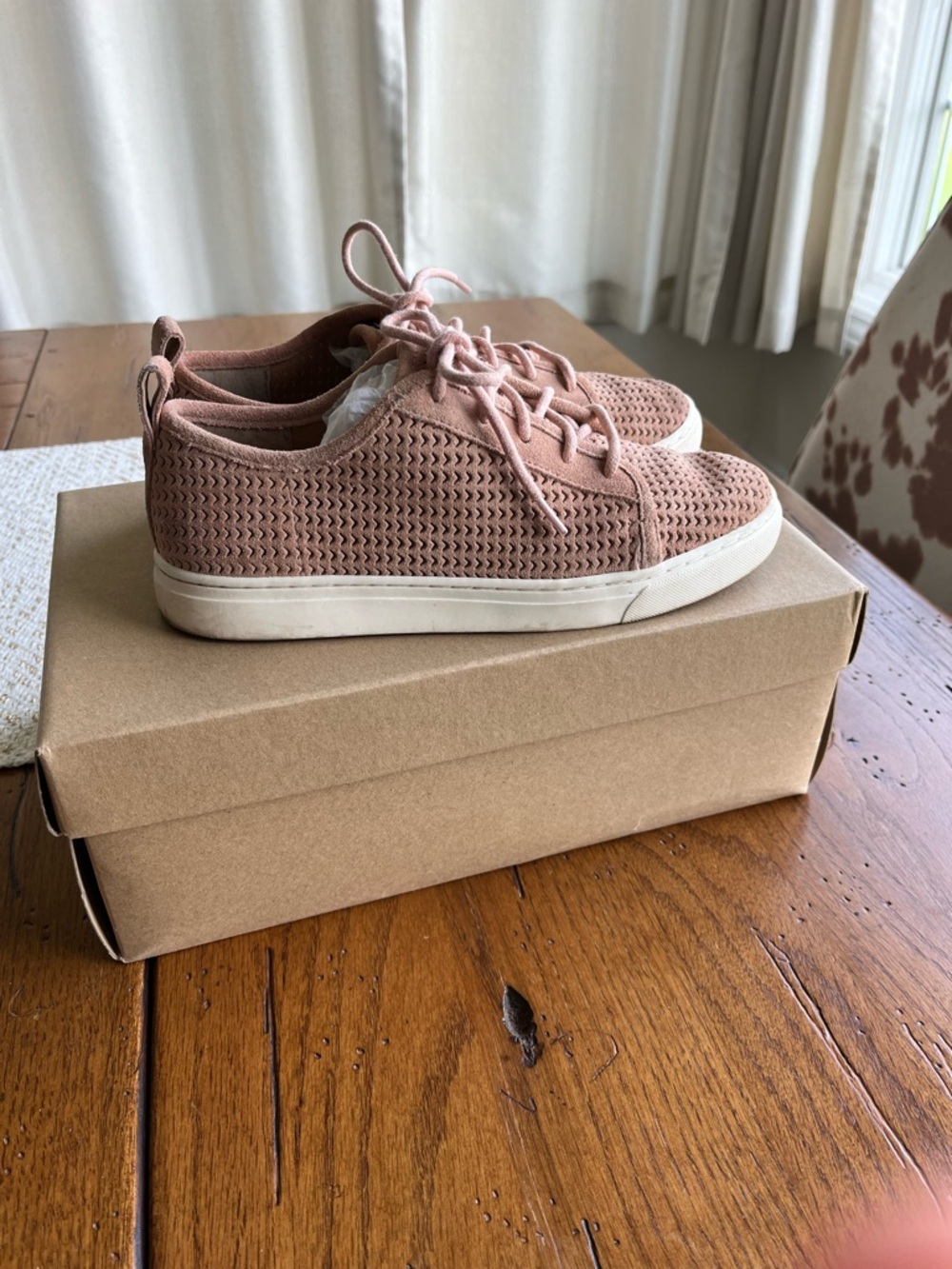 Lucky Brand Suede  Sneakers